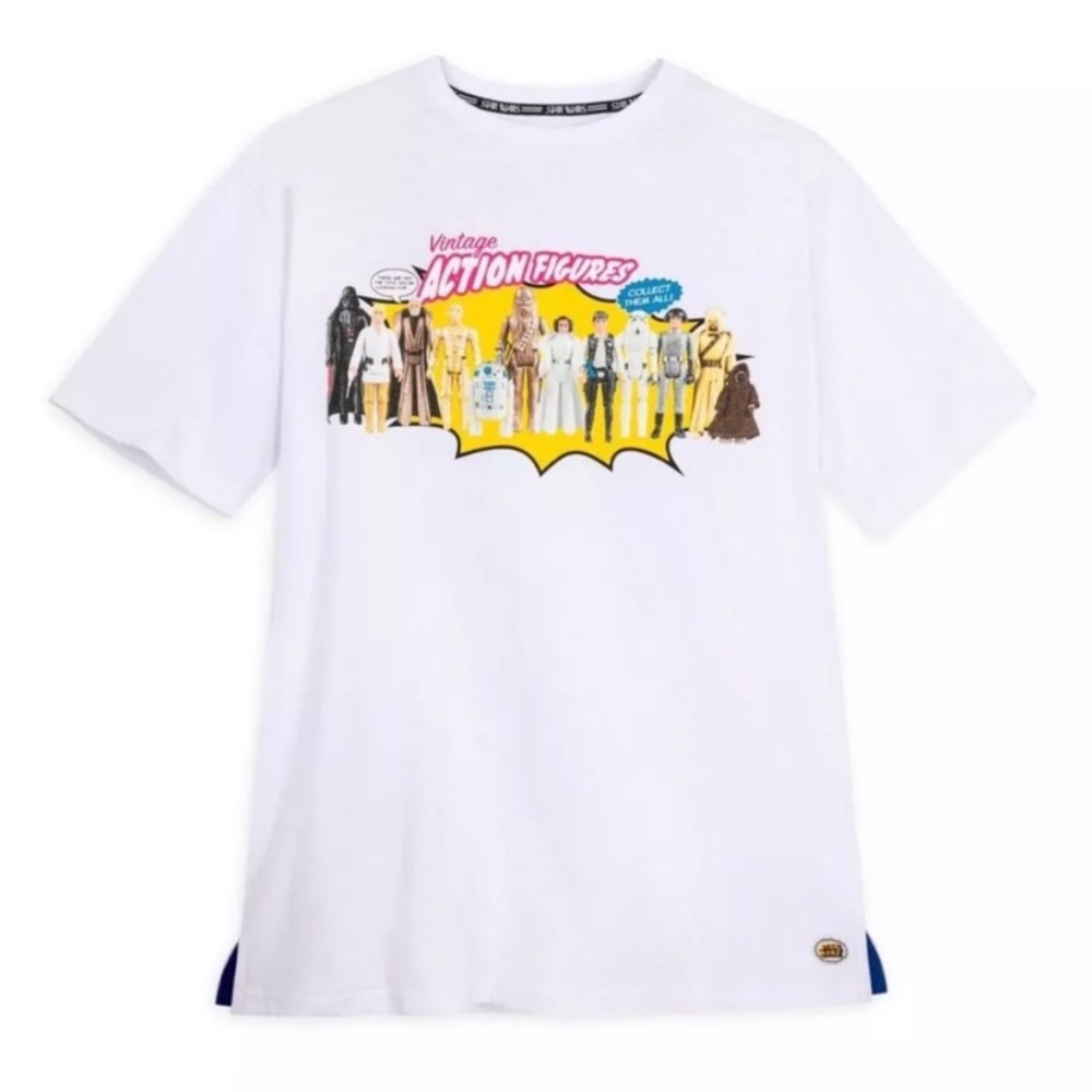 NWT Star Wars White Tee with Vintage Action Figures Graphic Men’s size M